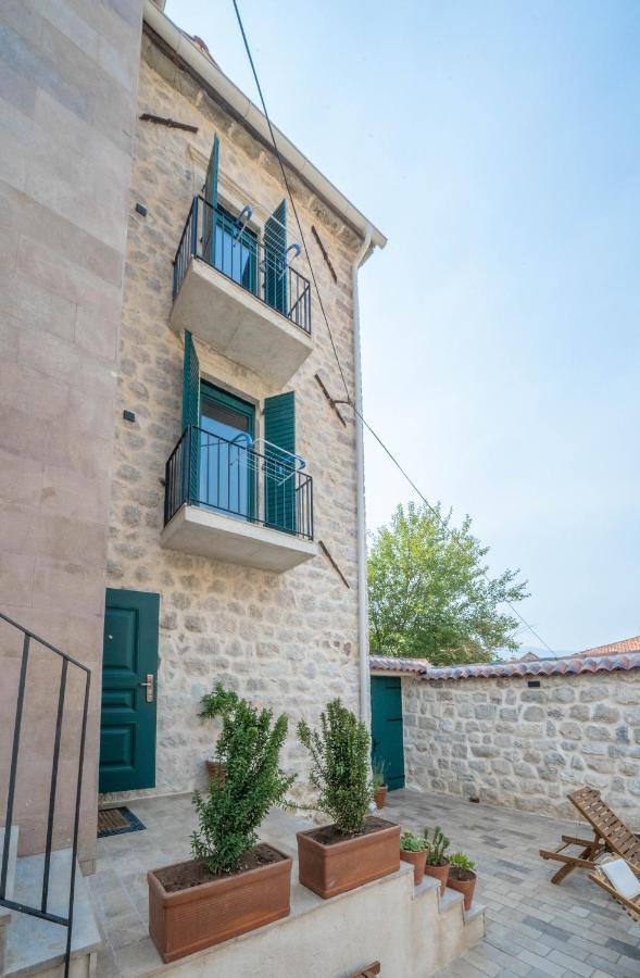 Apartments Gabela Risan Bagian luar foto